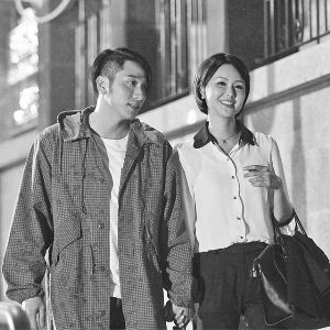 吴卓羲早前在《忠奸人》里与落选“胶面”港姐刘思希演情侣，港媒称其不受重用。