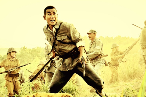 赵文卓饰刘铜锣