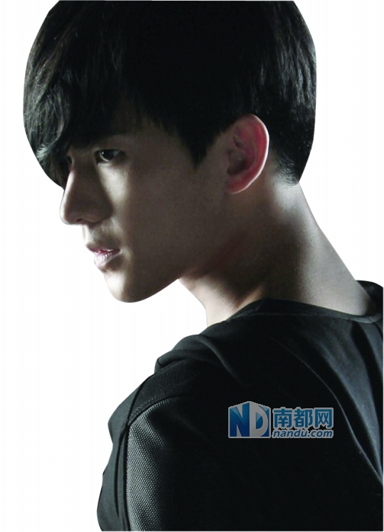 杨洋“离开”荣信达之后，加盟《盗墓笔记》饰演小哥张起灵。