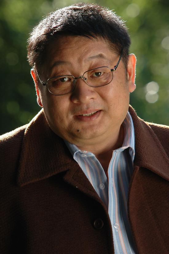 演员方子哥买房被骗 向中介索赔300万