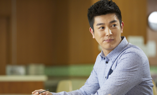 杜江:赵宝刚是恩师 会努力演更多角色