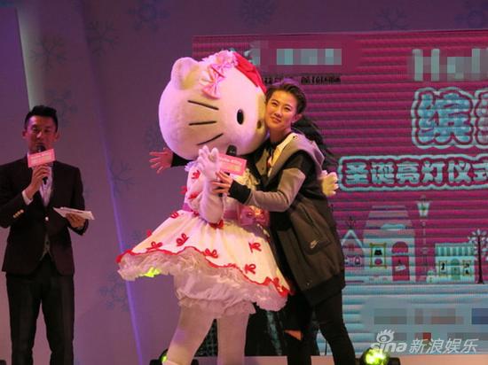 刘力扬助阵公益活动