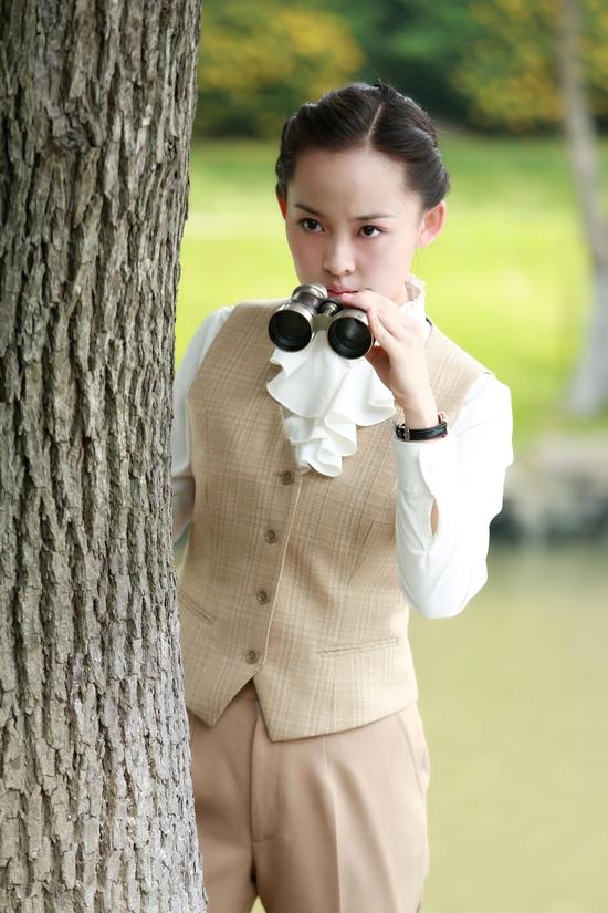 虎口拔牙冷面白富美缪婷茹高冷无限