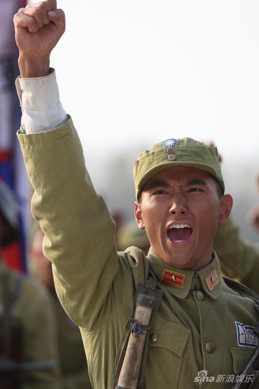 王文杰体验战争之苦庆幸自己活在现在