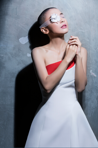 王韵壹台北有条圣诞巷唱离乡人酸楚