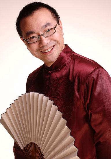 本届喜剧论坛主持人简介|主持人|刘仪伟|史航_新浪娱乐_新浪网