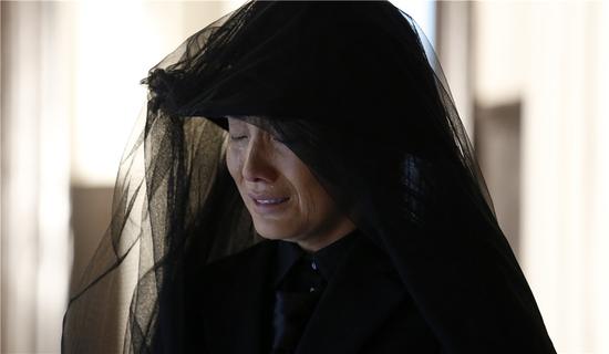 四十九日祭曝宋佳撕皮照吓哭小孩