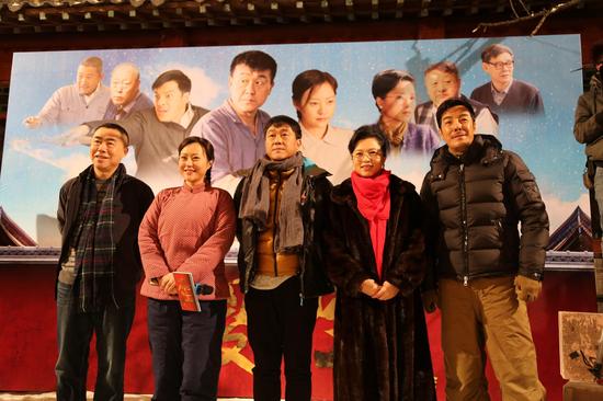 《傻柱》京味十足 何冰郝蕾讲孝道