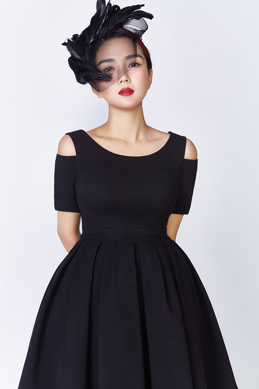 何洁27日北京开唱经典曲目十年回首