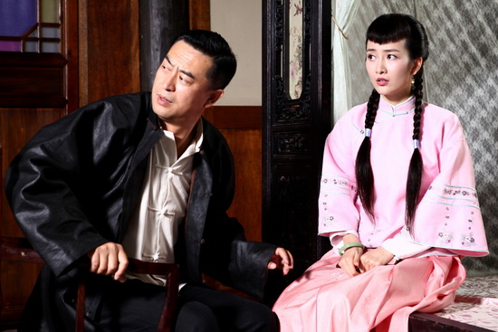 王鸥花火花红被张嘉译追赞萌叔无敌