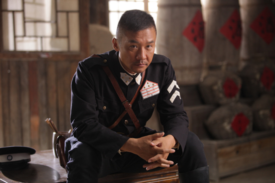 正在央视八套[微博]热播,该剧由飞天奖,白玉兰奖双料视帝黄志忠[微博]