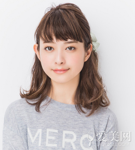 style 3 半扎公主头|刘海|扎发_新浪时尚_新浪网
