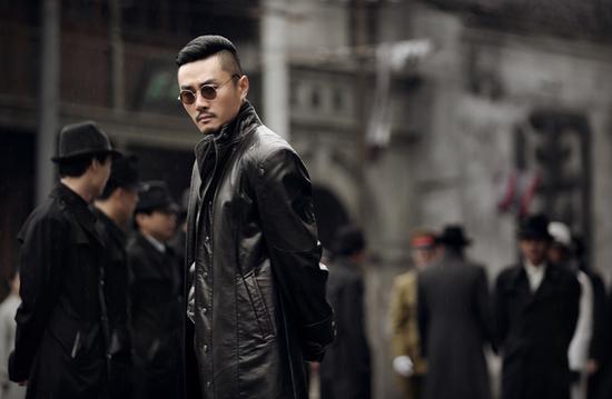 《锋刃》热播 章贺抢眼指数飙涨