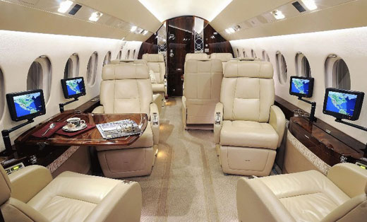 "猫王"豪华私人飞机拍卖预计成交价过亿