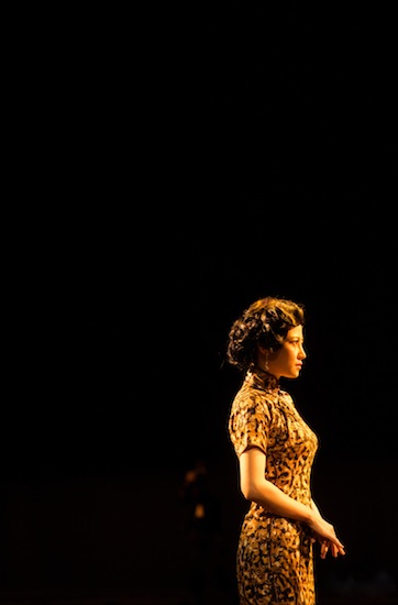 谭卓版青年顾香兰备受好评