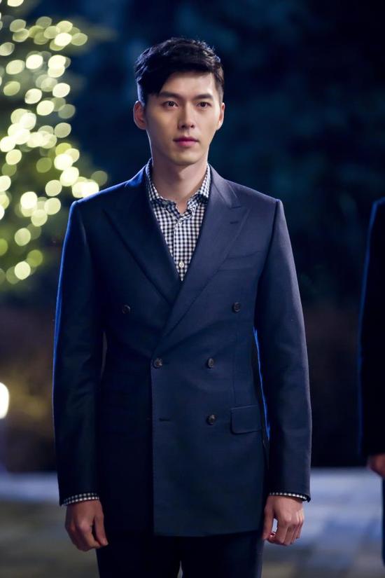 韩星玄彬退伍后新剧将播 演分裂人格(图)