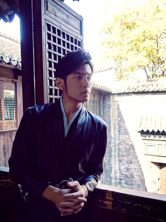 darren新浪娱乐讯 周杰伦(周董)最新专辑的中国风歌曲《天涯过客》