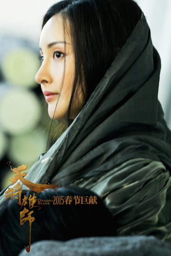 王若心天将雄师与成龙演夫妻无惧压力