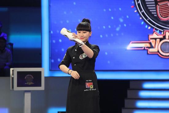 《一站到底》女主编自曝联系方式现场征婚|一站到底|征婚|主编_新浪娱乐_新浪网