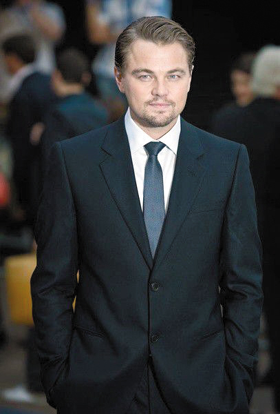 蕾哈娜搭小李怀孕传闻不靠谱