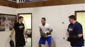 库里对抗能力训练