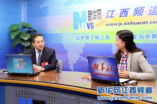 上饶市委书记陈俊卿做客新华网江西频道