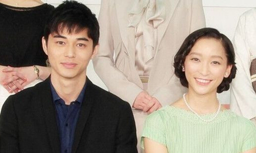 女星杏与新婚老公东出昌大外出购物买黄瓜