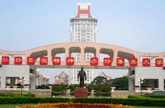 (集美大学 资料图)2014年底新上任的集美大学文学院副院长张克锋教授