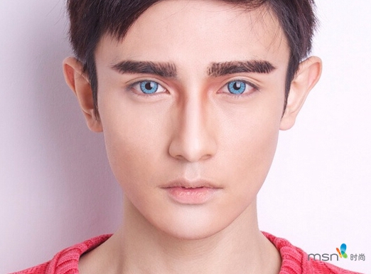 神网友cos霍比特人精灵王美颜妆