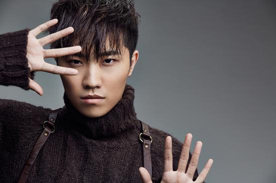 徐良mrrainbowmv曝光携连诗雅热舞