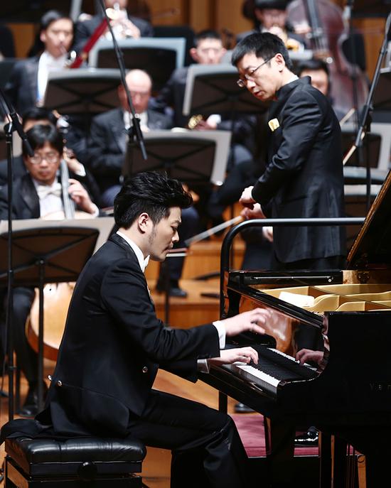 薛啸秋更名为薛汀哲国家大剧院奏响新春