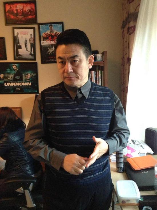 《月供》热播 李洪涛颠覆出演奇葩老爸