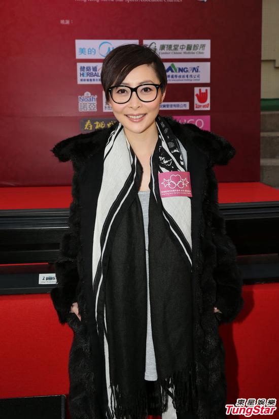 汤盈盈自曝狂买验孕棒 和钱嘉乐追生男孩