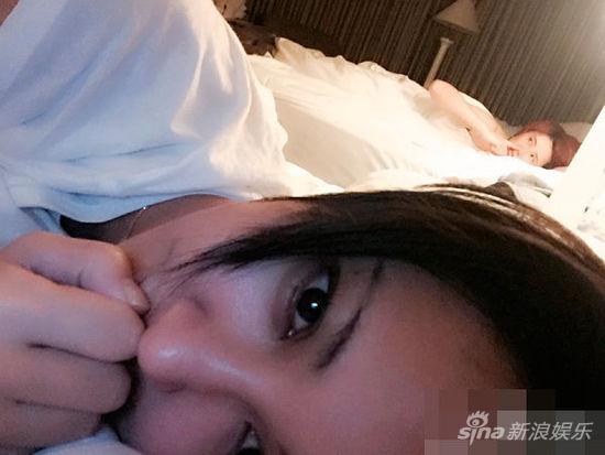 张歆艺自曝与吕夏葳床照