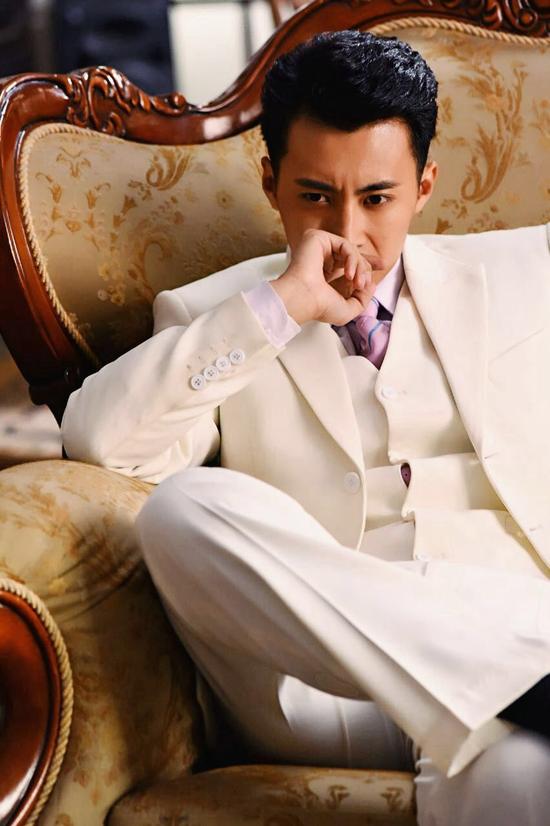 侯勇萧浩冉《大染坊续》热血抗日_手机新浪网