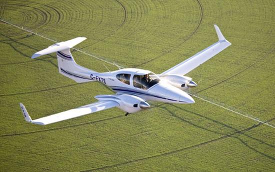 打造二人世界的私人飞机