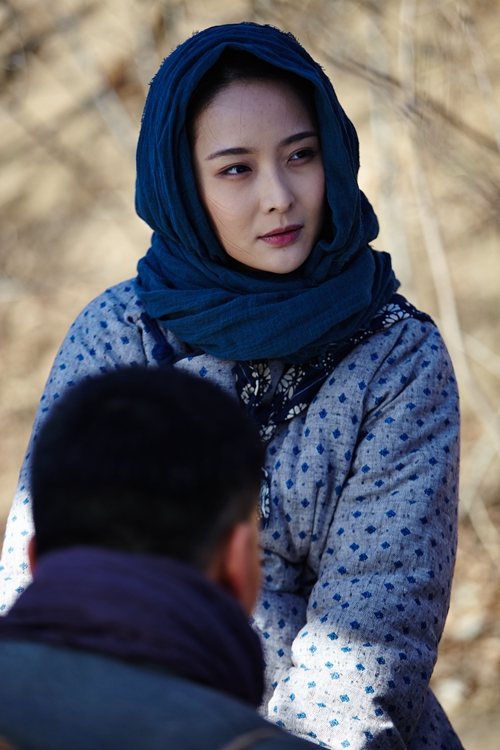 李曼《八女投江》剧照