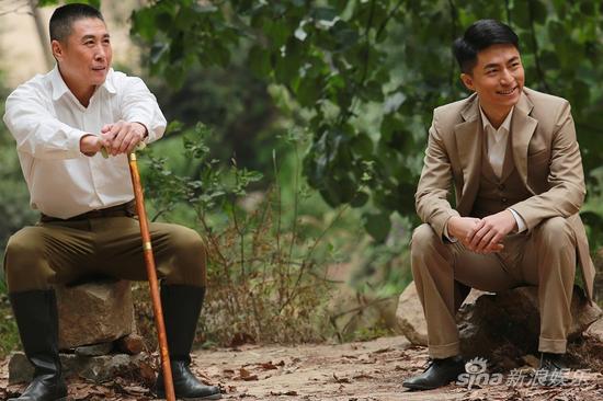 微表情帝张风《踏破硝烟》中演绎双面人|《新京华烟