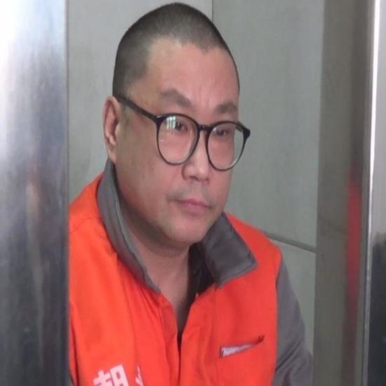 片尾曲演唱者尹相杰:估计明年都别想回家过年