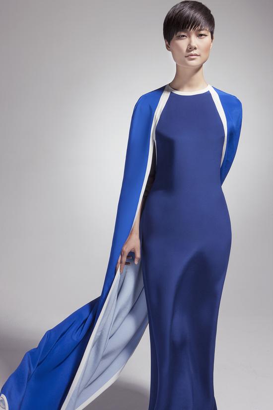 李宇春春晚唱蜀绣传递家乡风中国情