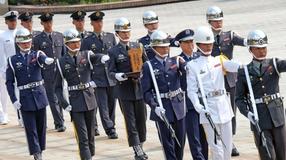 台湾军方迎返远征军英灵