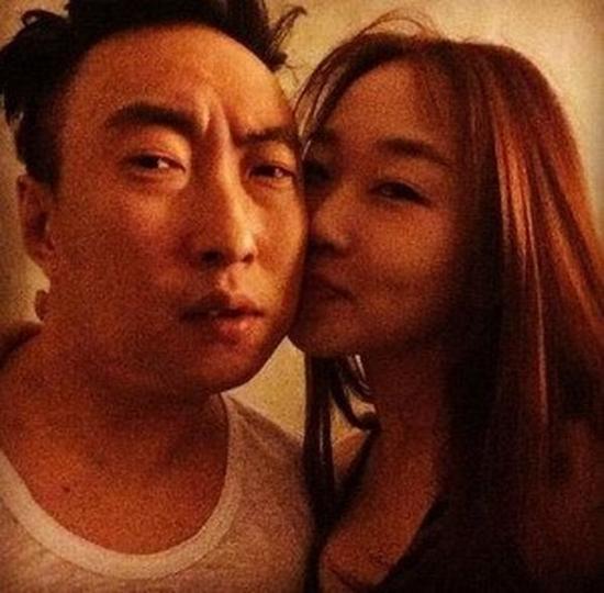 朴明秀与妻子