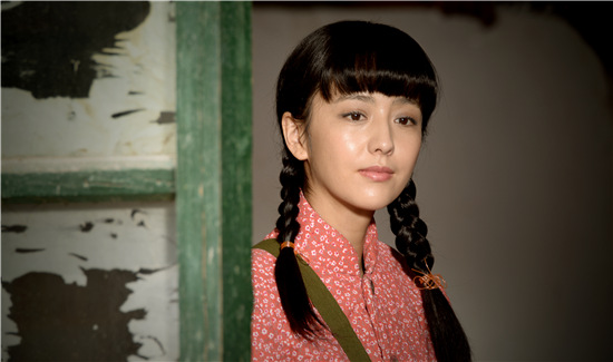 佟丽娅饰演田润叶