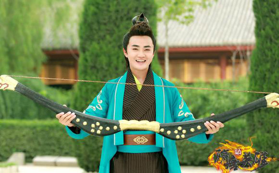 余少群饰演薛刚