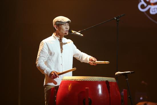 摇滚鼓王赵牧阳好歌曲决赛返场张楚助阵