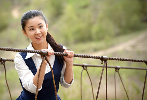 平凡的世界李小萌诠释男孩子气女神