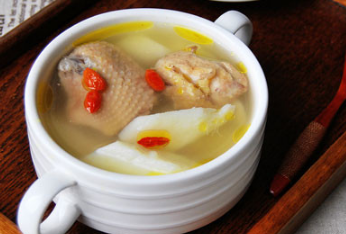 山药炖鸡汤鸡1只,山药 5根,枸杞子 1把,料酒 适量,水 适量,食盐 适量