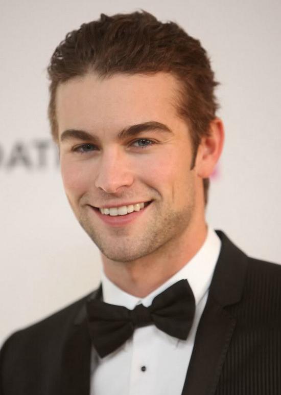 绯闻女孩男主重回电视圈演帅气骗子