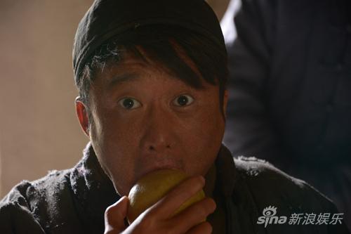 《老农民》播出过半 接地气造型成亮点