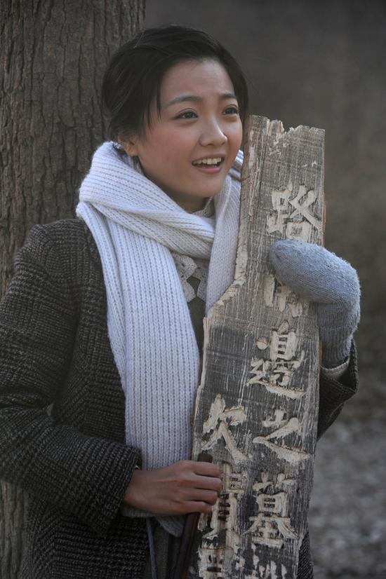 呆萌女主演曹苑